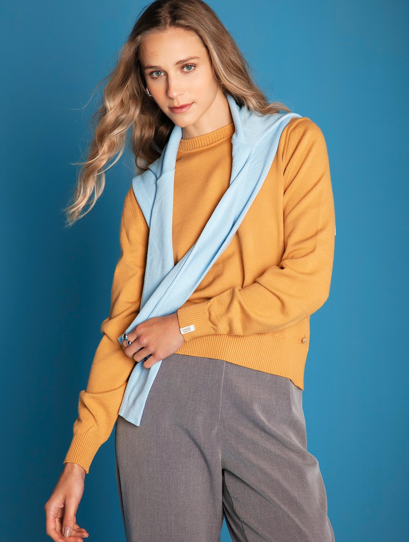 AMARELO/ES