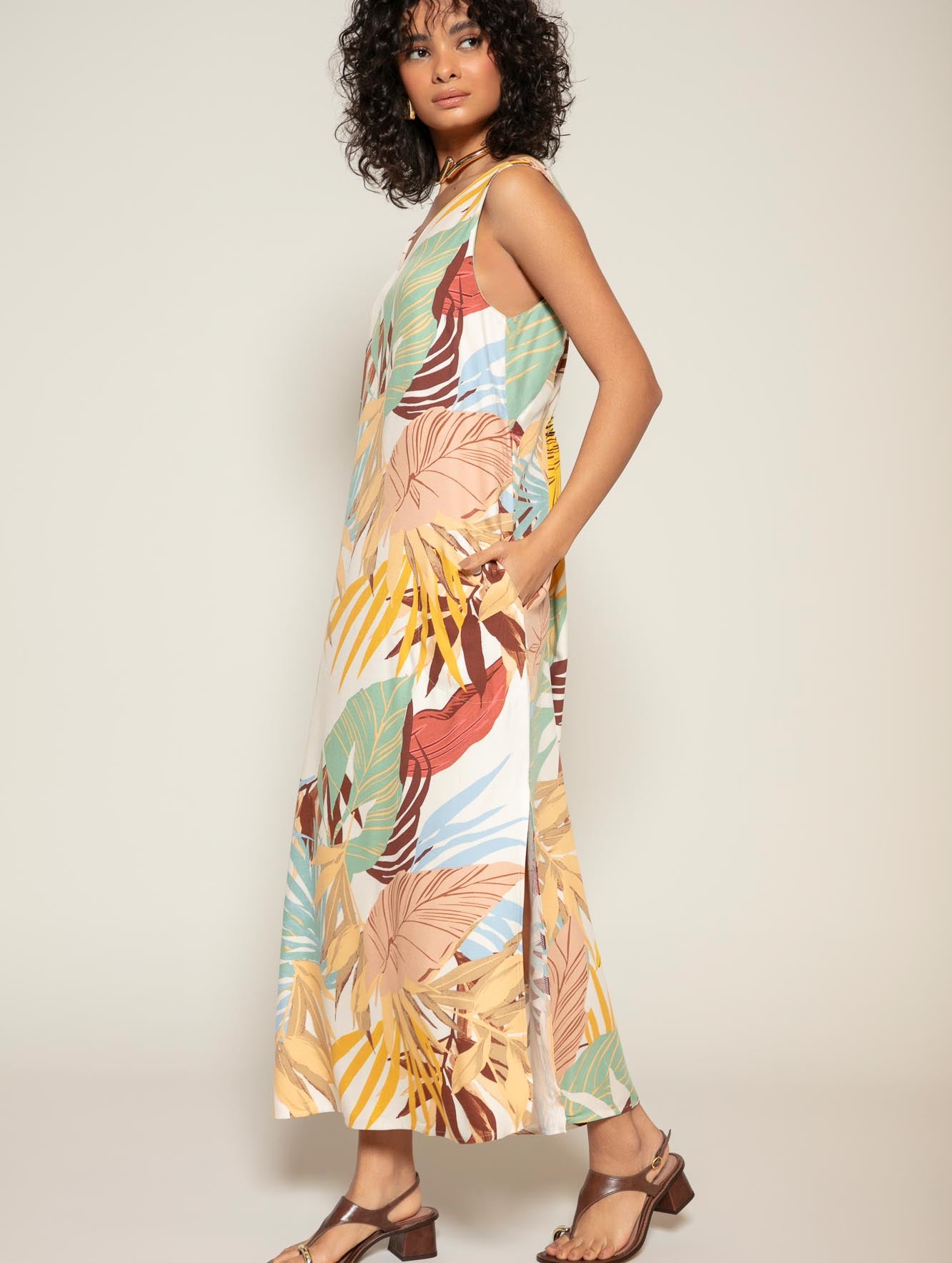 FLORAL BRANCO
