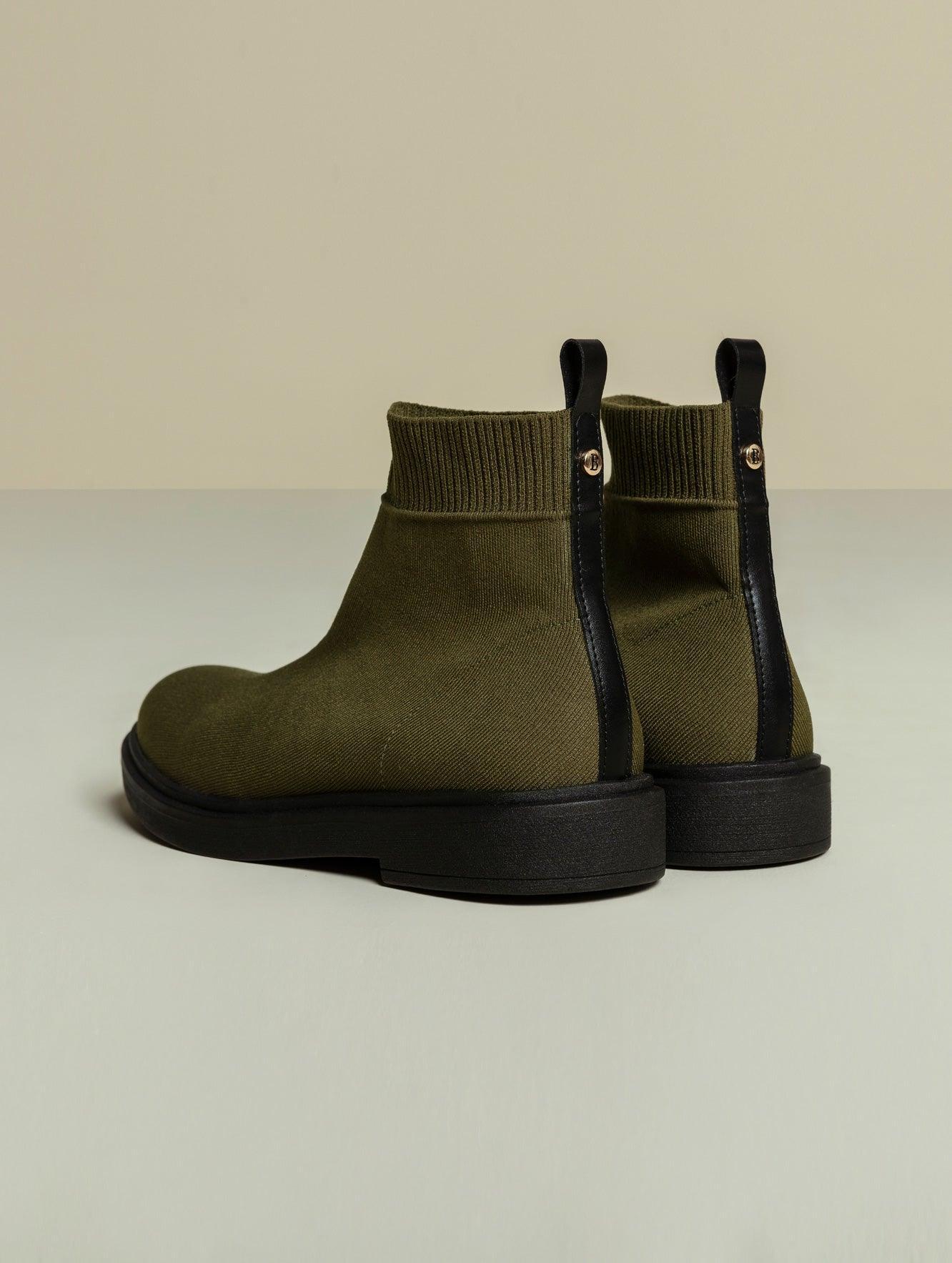 VERDE OLIVA