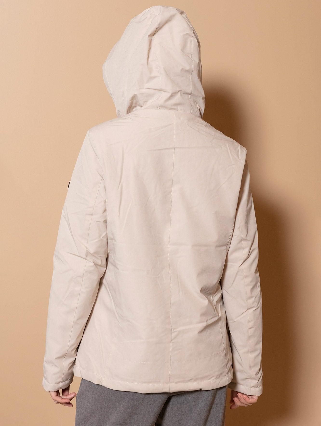 OFF WHITE