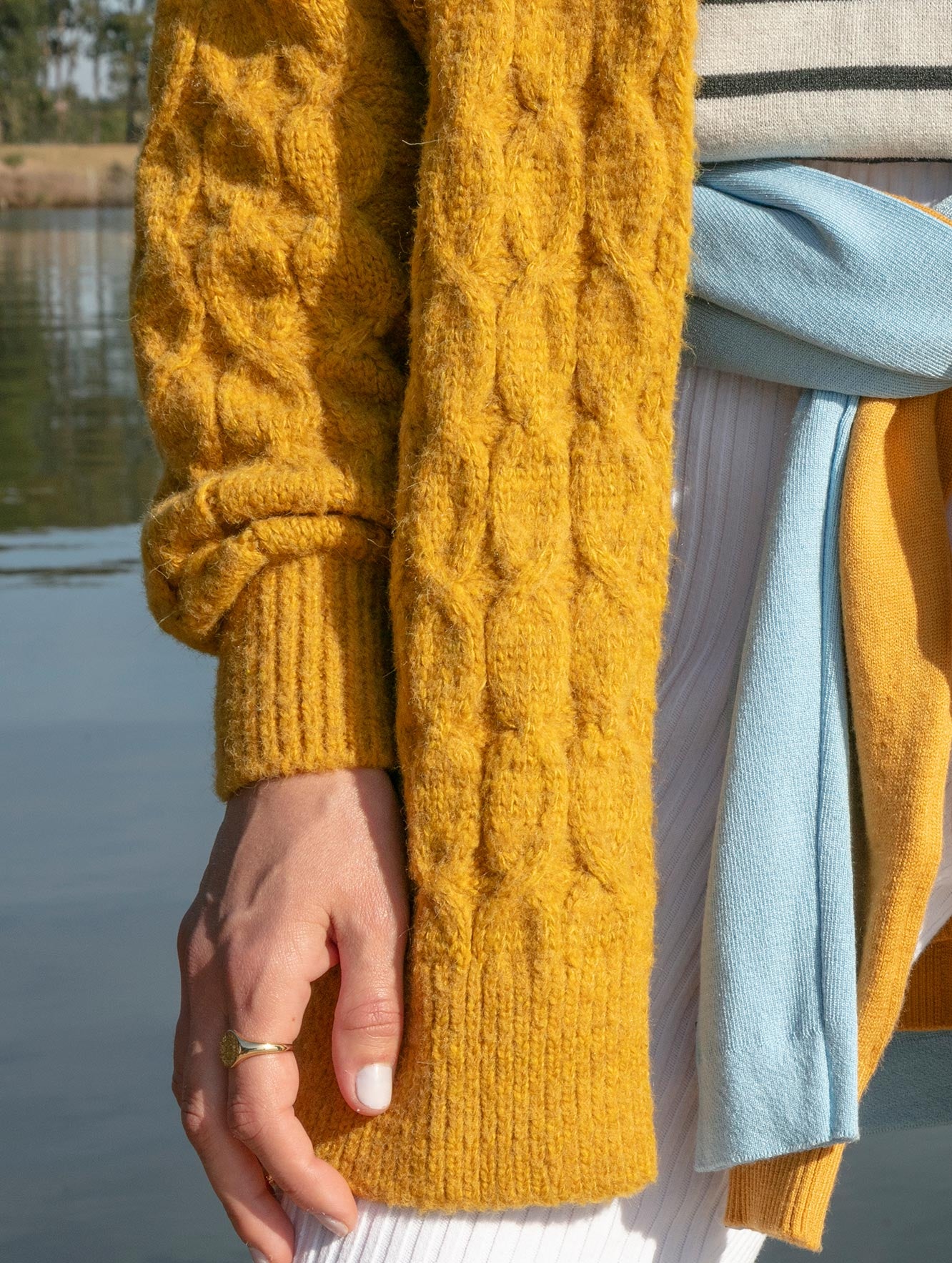 AMARELO/ES