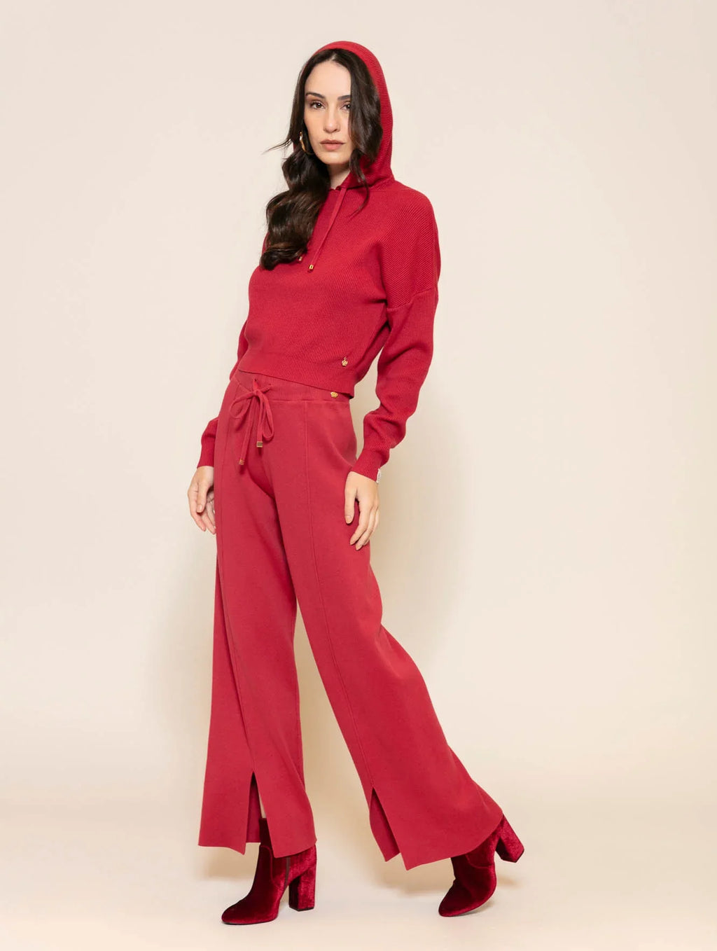 VERMELHO CARMIM