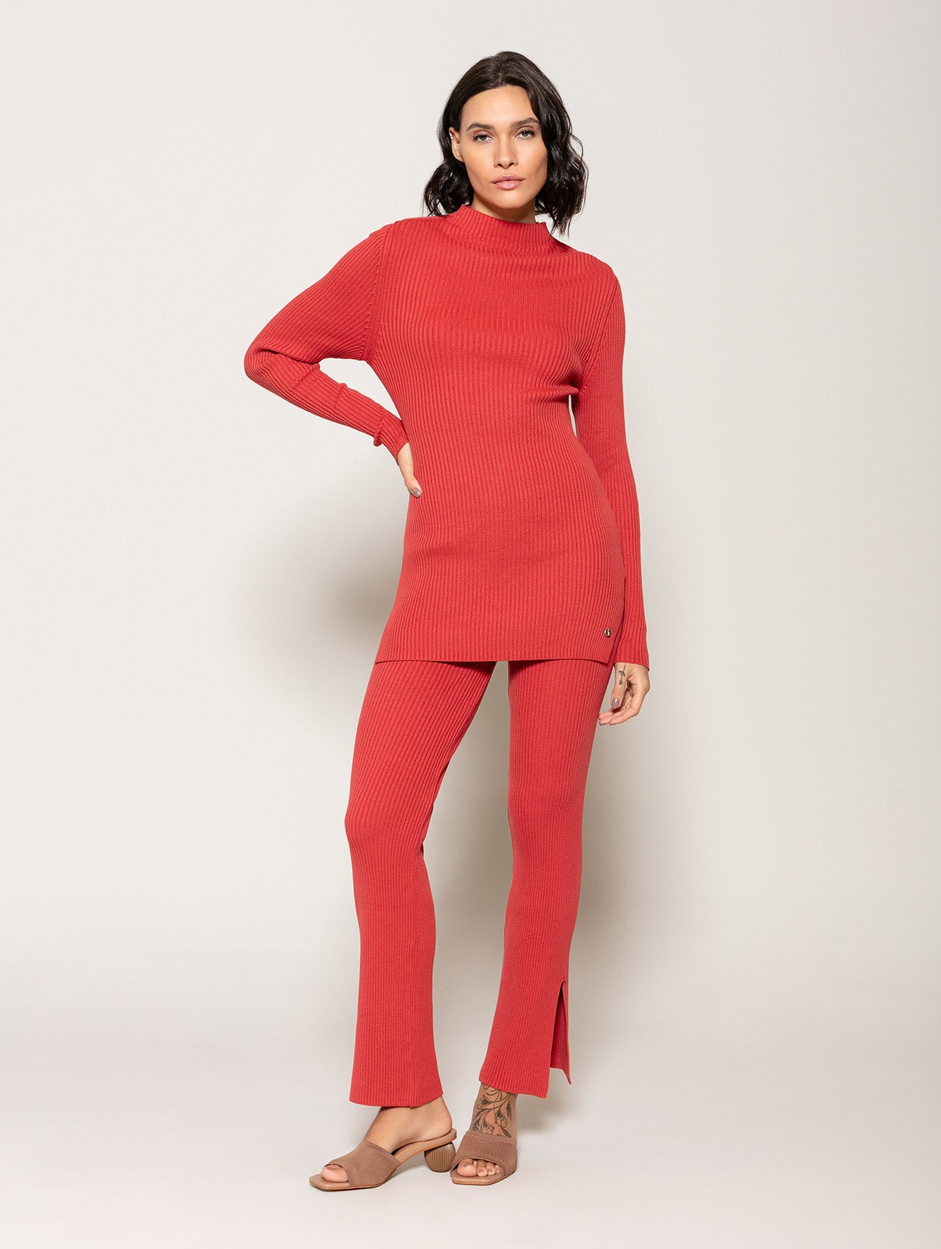 VERMELHO/ES